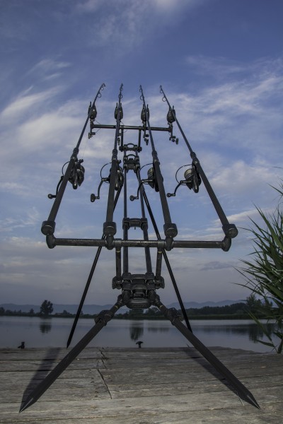 STOJAK RANGER Mk2 POD 3 ROD FOX na 3 wdki