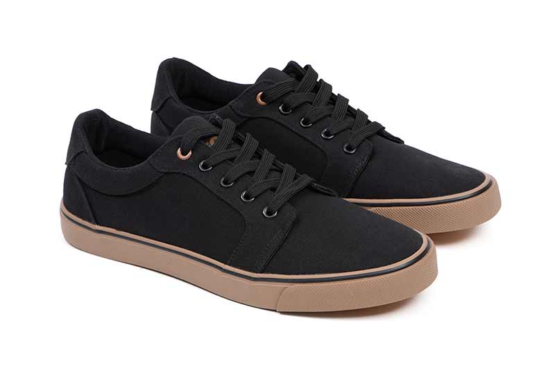 BUTY BLACK CANVAS SHOE rozmiar 42 FOX